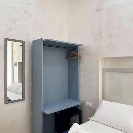 Gasthof Duomo 50 Neapel